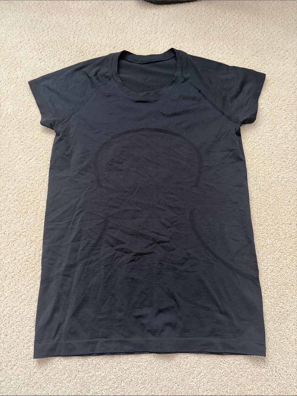 Lululemon full length black swiftly tech top